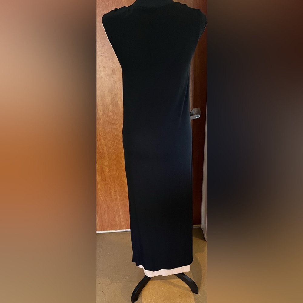 DKNY sleeveless v-neck maxi dress
